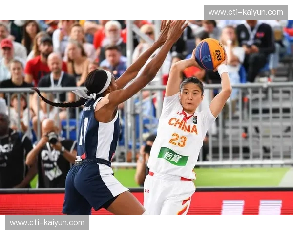 女篮世界杯转会风云：新星崛起与豪门重组